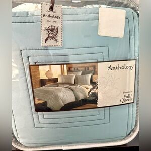 NWT Light Blue Duvet Cover Set - Full/Queen